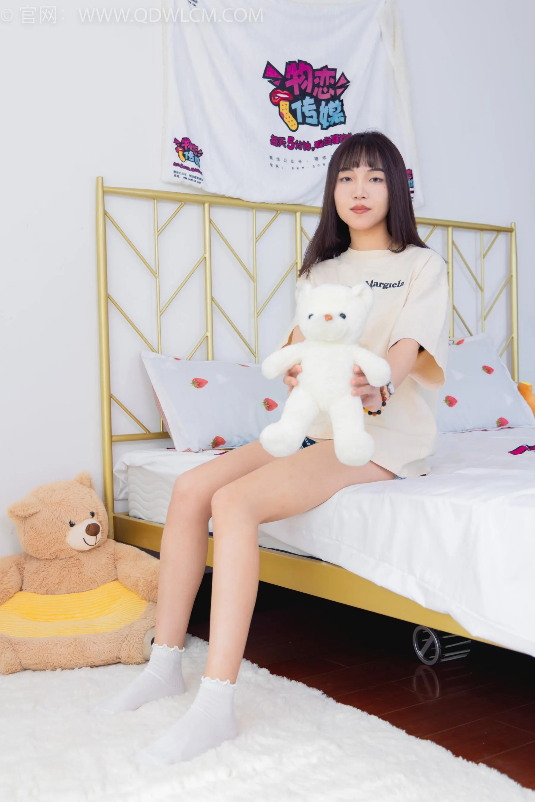 物恋传媒 NO.1506 琪琪-冷月光 [151P]插图5